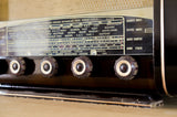 Radio Bluetooth "ASCRE Isogyre 64" des années 1953 restaurée à la main par Charlestine photo vu du côté gauche.