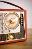 Radio Bluetooth "Imperator Interlude" des années 1961 restaurée à la main par Charlestine photo du cadran.