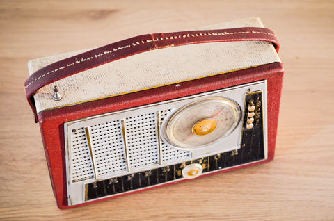 TRANSISTOR IMPERATOR TANGO de 1960, fonctionne parfaitement, TBE extérieur TRANSISTOR IMPERATOR TANGO de 1960, fonctionne parfaitement, TBE extérieur