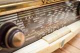 Radio Bluetooth Vintage "Radiola RA467A" crème - 1956