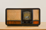 Radio Bluetooth "Ténor TLA" des années 1938 restaurée à la main par Charlestine photo de face.