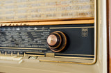 Radio Bluetooth "RADIOLA RA568A" des années 1958 restaurée à la main par Charlestine photo du cadran.