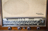 Radio Bluetooth "Ducretet-Thomson L635" des années 1955 restaurée à la main par Charlestine photo de la toile et du logo.