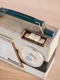 Radio Bluetooth "Radiola Superstor" des années 1957 restaurée à la main par Charlestine photo du dessus.